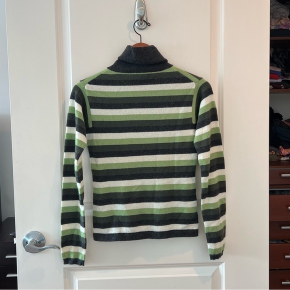 THEORY Striped Cashmere Sweater - Picture 8 of 11